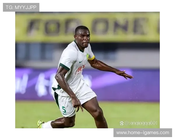 斯佩齐亚2-2战平威尼斯，升班马对决上演进球大战